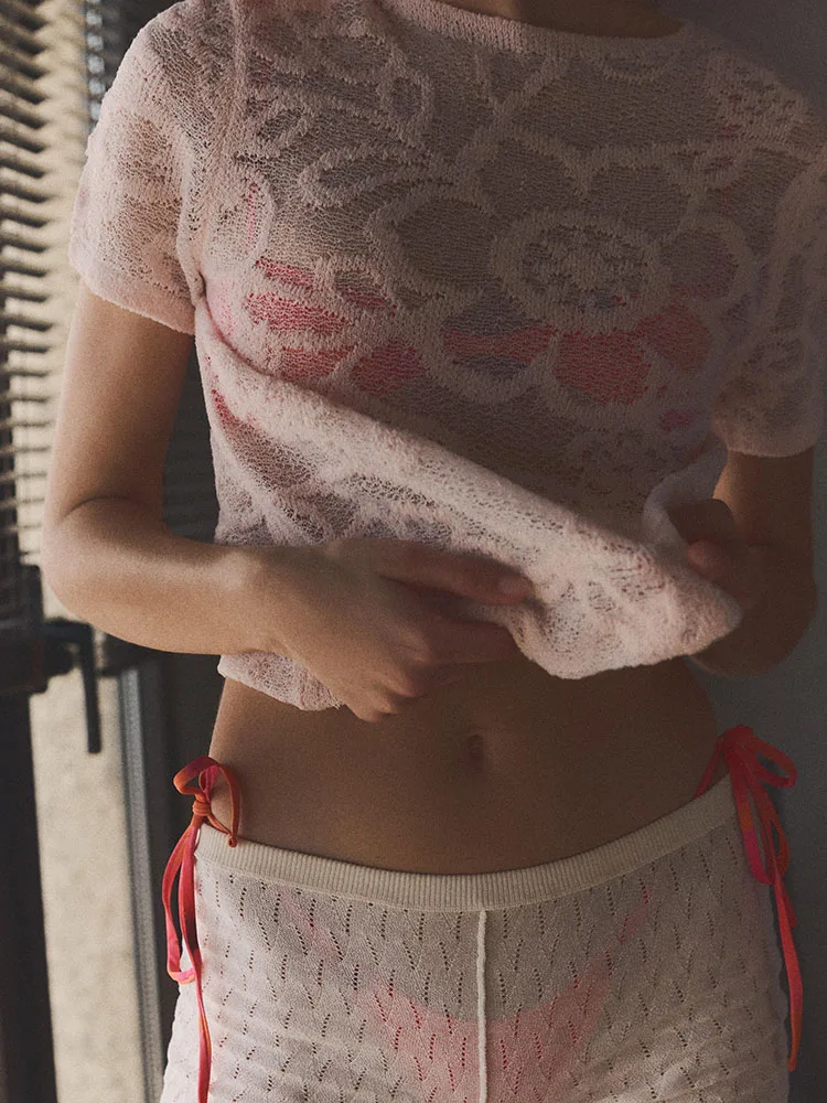 Nowa letnia damska dzianinowa bluzka z okrągłym dekoltem, uniwersalna, wysokiej jakości, dzianinowa góra z okrągłym dekoltem.