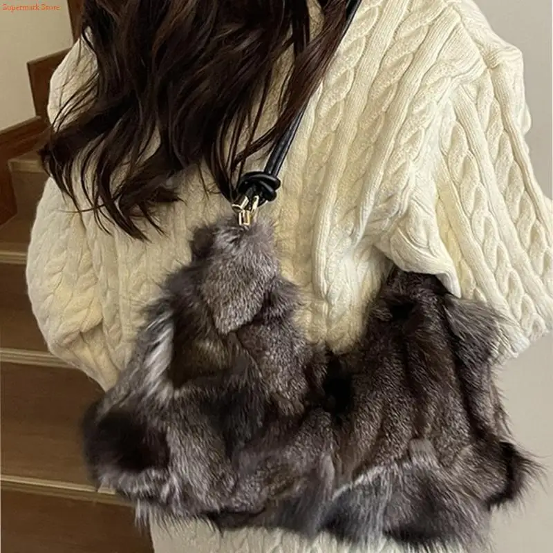 Q5WE luksusowa torba na ramię ze sztucznego futra dla kobiet stylowa, patchworkowa torebka pachami z wygodnym paskiem do