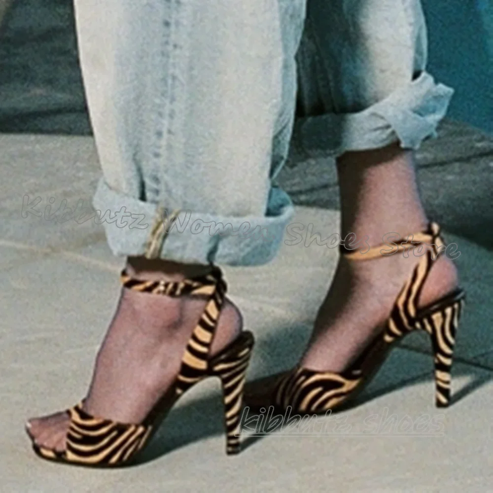 

Leopard Ankle Strap Sandals Mixed Color Round Toe Thin Heels Fashion Luxury Elegant Concise Sexy Women Shoes Newest Party Dress