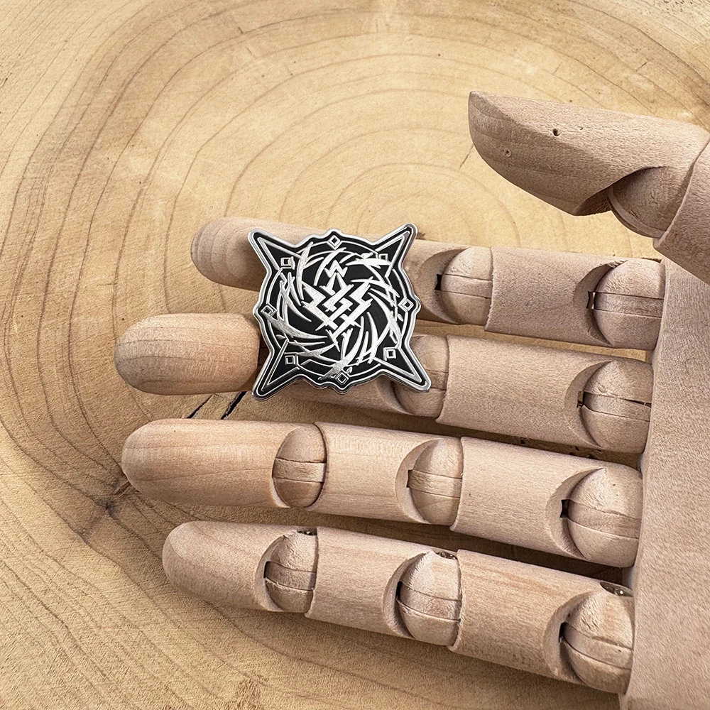 الأدب Yuewen سيد الألغاز المينا بروش روايات الخيال قارة غامضة شعار مقدس العاصفة الكنيسة هدية شارة دبوس