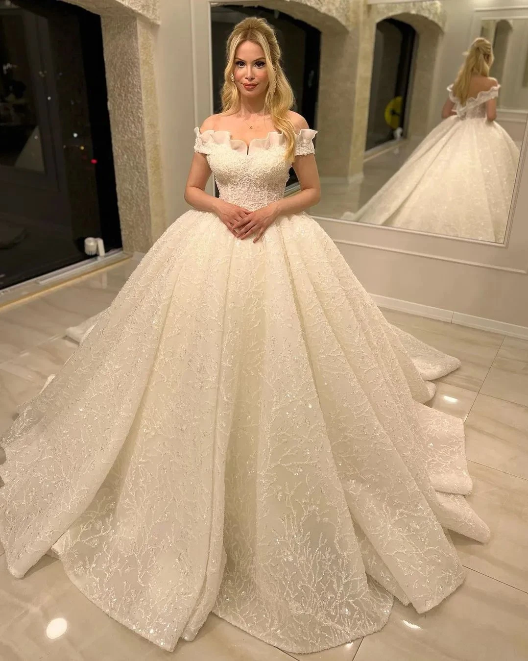 Fashion Princess Off Shoulder Wedding Dresses Sequins Beading  Ruffled Collar Bride Ball Gowns Vestidos De Novia