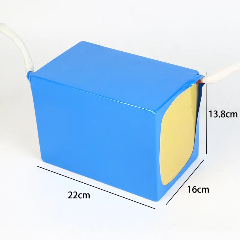 12v100ah battery pack factory direct sales lithium iron phosphate 32650 7.4V solar street lamp lithium battery pack