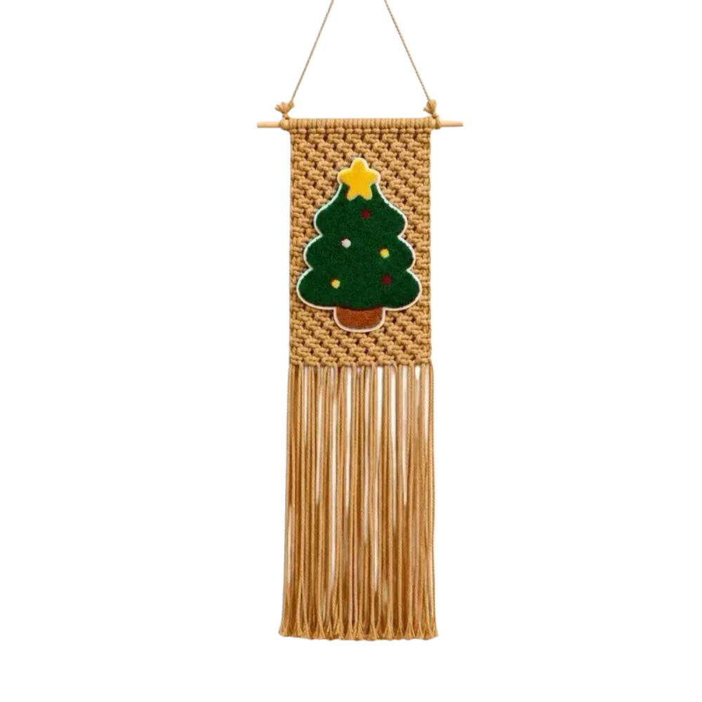 Bohemian Style Wall Decorative Tapestry Santa Claus Handwoven Christmas Tree Tapestry Tassel Ornament Macrame Wall Hanging