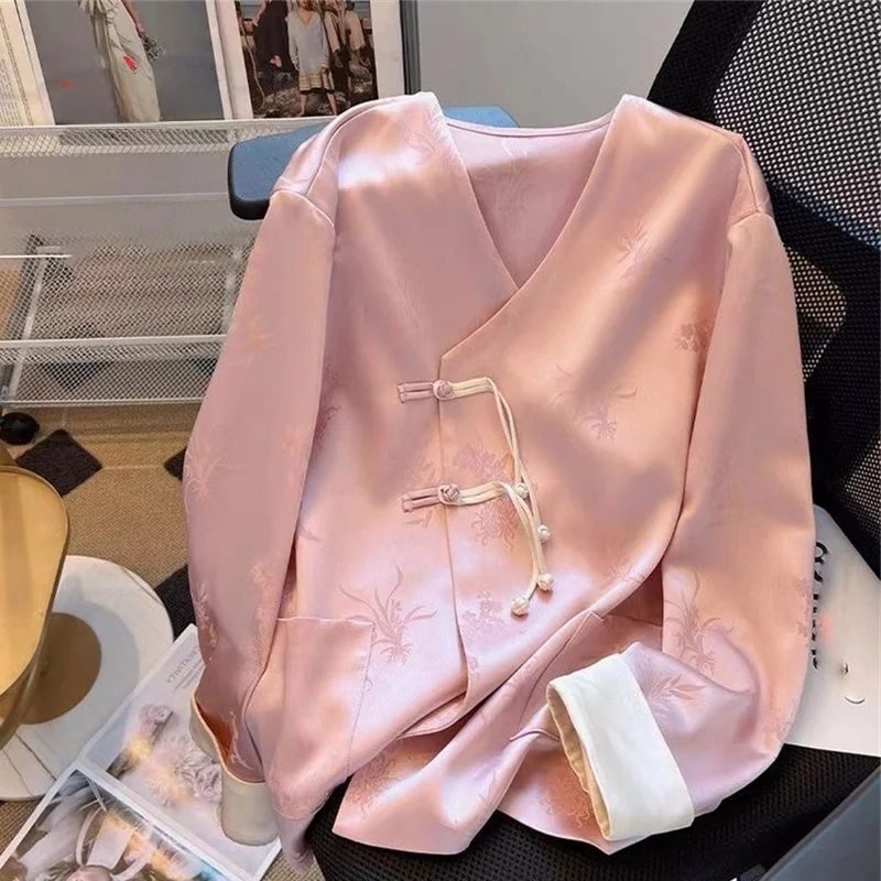 

Retro Chinese Sle Satin irt with Han Elements Buttoned up Top for Women Traditional Ethnic Chinese Faion Spring 2025