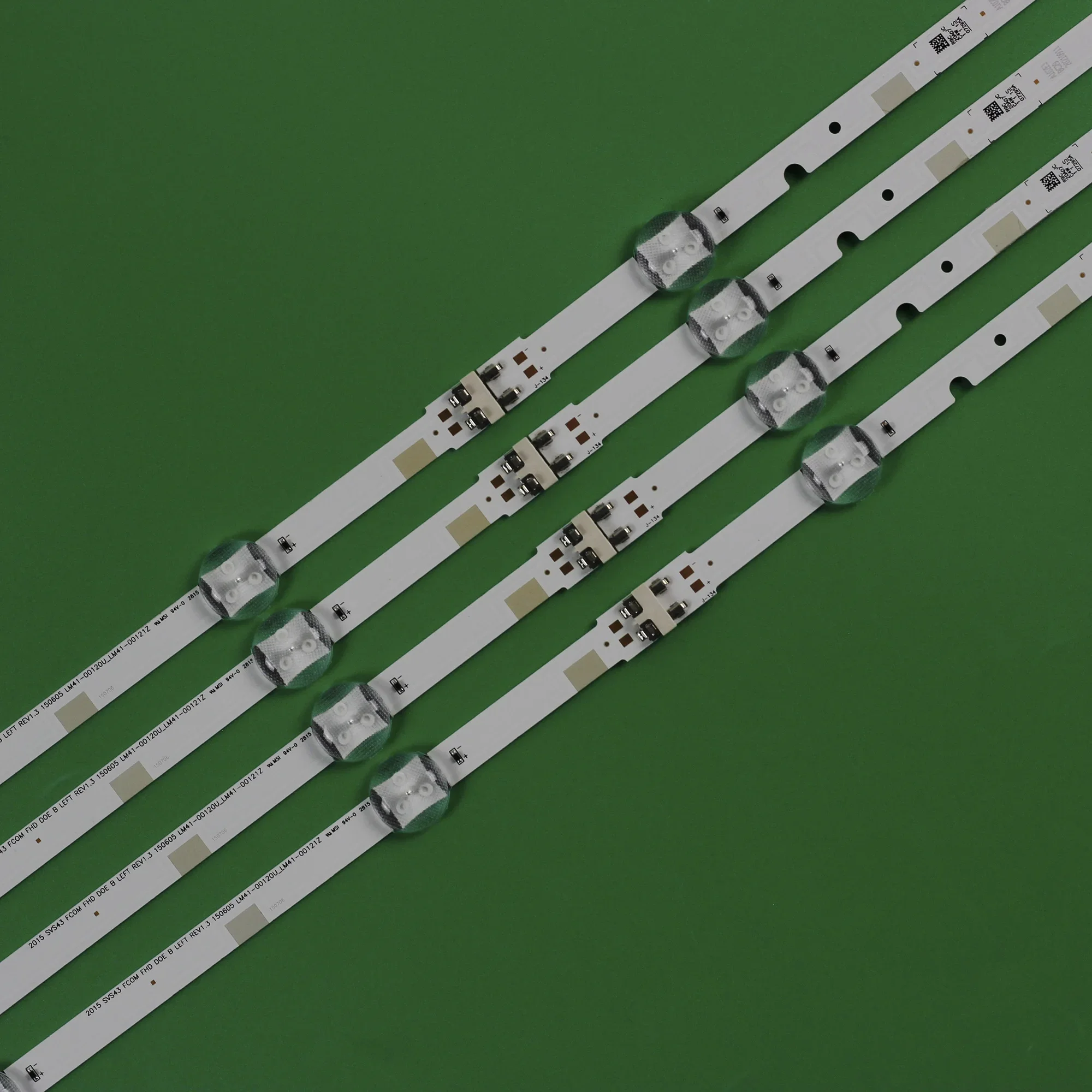 Nuova striscia di retroilluminazione a LED per HG43AE570 UE43N5380AU UA43N5470 UA43R5570 UE43J5000 UE43J5200 UE43J5300 UA43N5000 HG43NE590