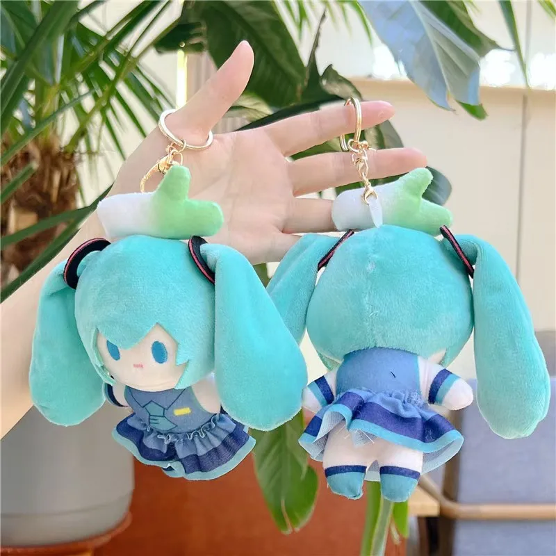 かわいい初音ミクぬいぐるみキーホルダー、カワイイバッグペンダント、ソフトなもの、誕生日プレゼント用アクセサリー