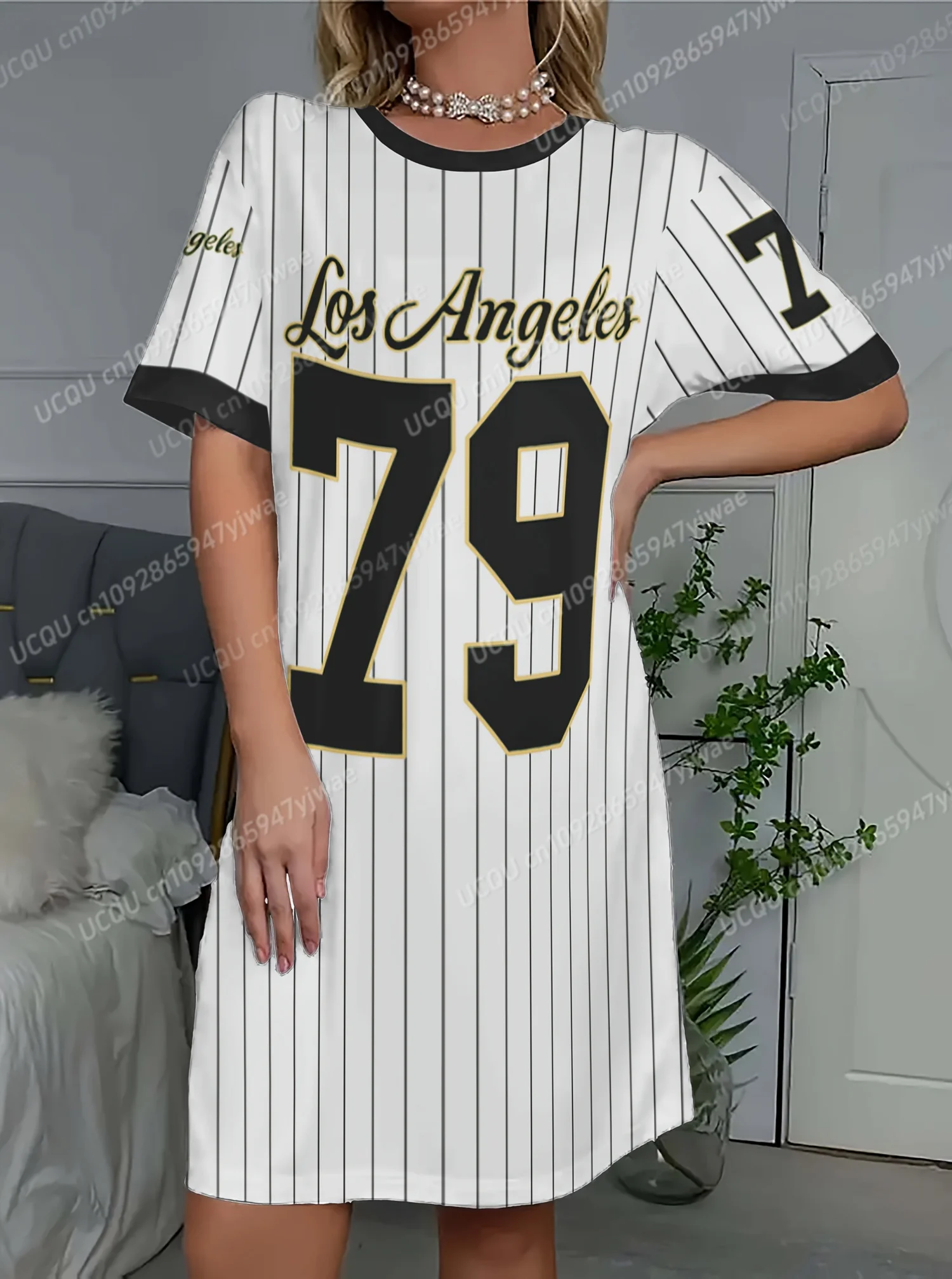 ฤดูร้อนผู้หญิงโพลีเอสเตอร์เสื้อยืดหลวมสบายๆ LOS ANGELES พิมพ์ O-คอเลดี้เสื้อแขนสั้นผู้หญิงเสื้อผ้า