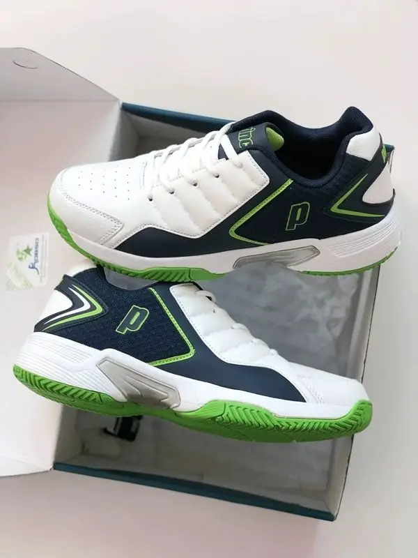 Hot New Unisex Lightweight Professional Table Tennis Shoes Couple Badminton Training Shoes Comfortable Sports Shoes Very Good