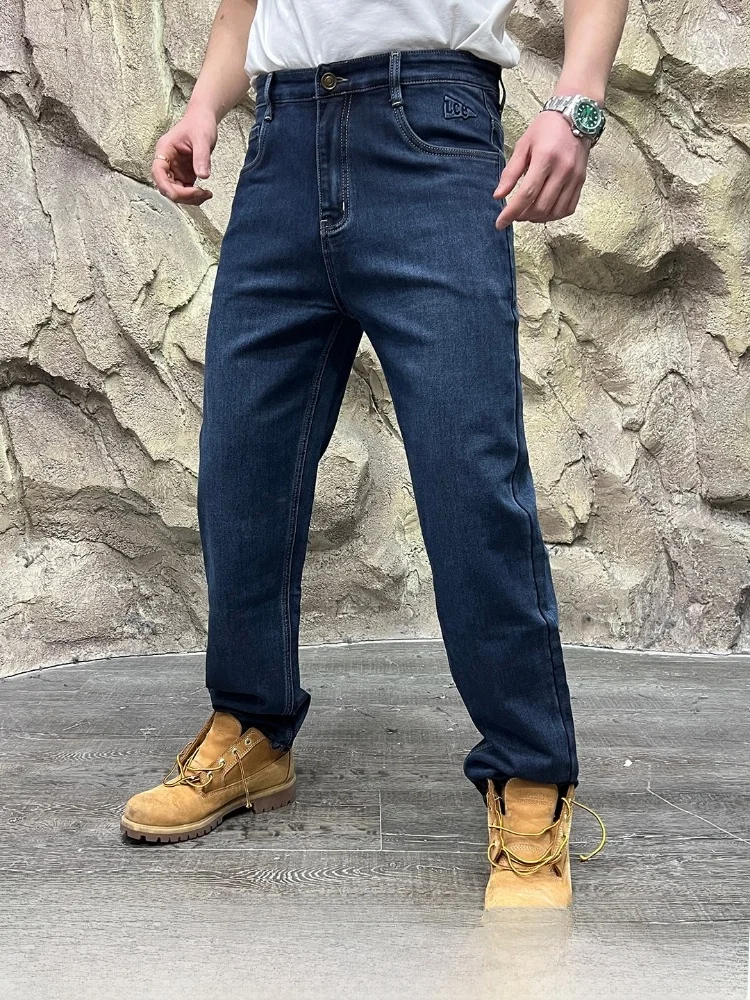 

Outstanding Fit Men's Faionable Elastic Waed Denim Jeans Cotton Blend Youth Spring Season Skin-friendly Breathable
