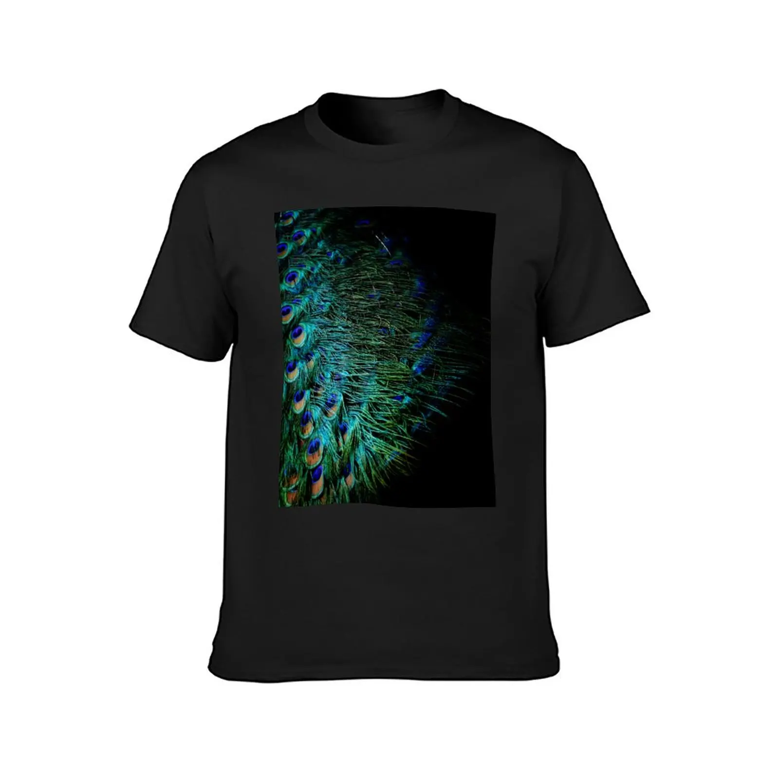 Peacock feathers on a black background T-Shirt summer tops korean fashion animal prinfor boys funny t shirts for men