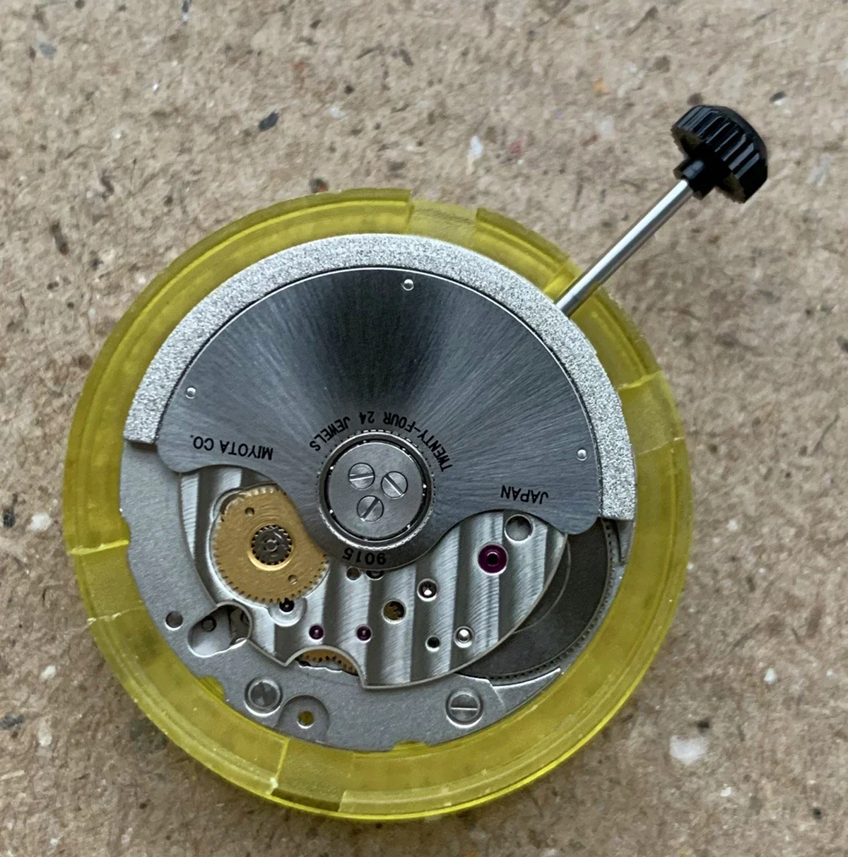 اليابان الأصلي ميوتا 9015 الحركة الميكانيكية رقيقة جدا 24 جواهر التلقائي آلية استبدال الساعات ذاتية الملء