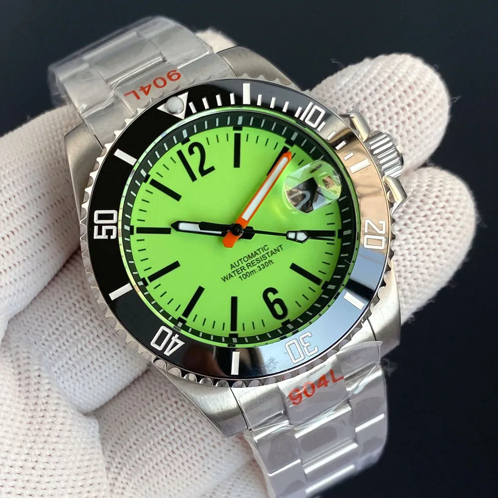 

Tandorio 20ATM Diving NH35 Sapphire Green Lume Dial Black Date Automatic Men Watch Steel Bracelet Ceramic Insert 120 Click