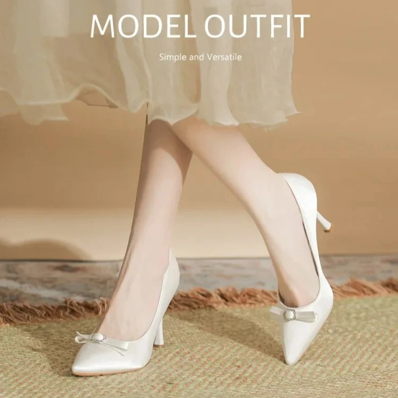

Size 31-44 Pointed Toe Stiletto Heel Bow Wedding Pumps Women Shoes Bride White High Heels Shoes Slip On 44