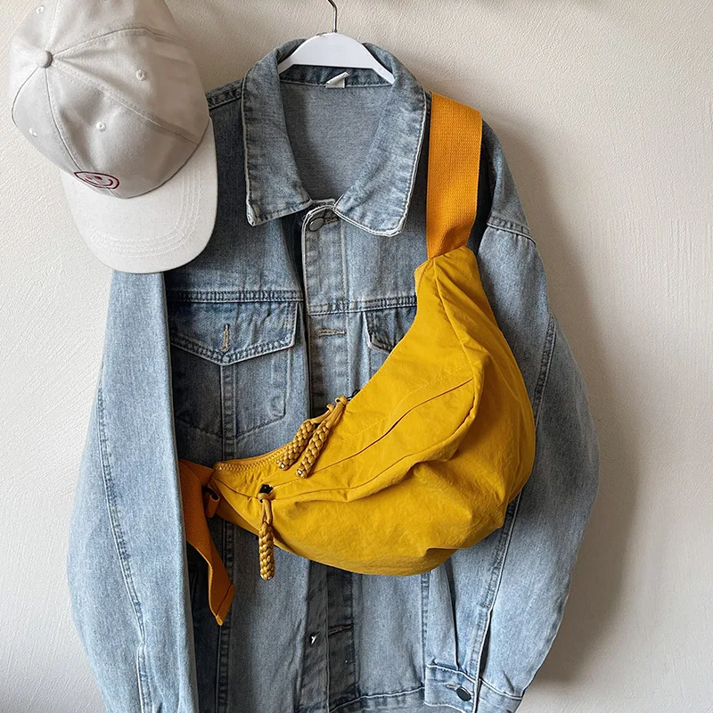 Large Capacity Dumpling Bag for Women 2025 New Lightweight Broadband Crossbody Bag Nylon Canvas Commuting Bag Sports Cycling Bag