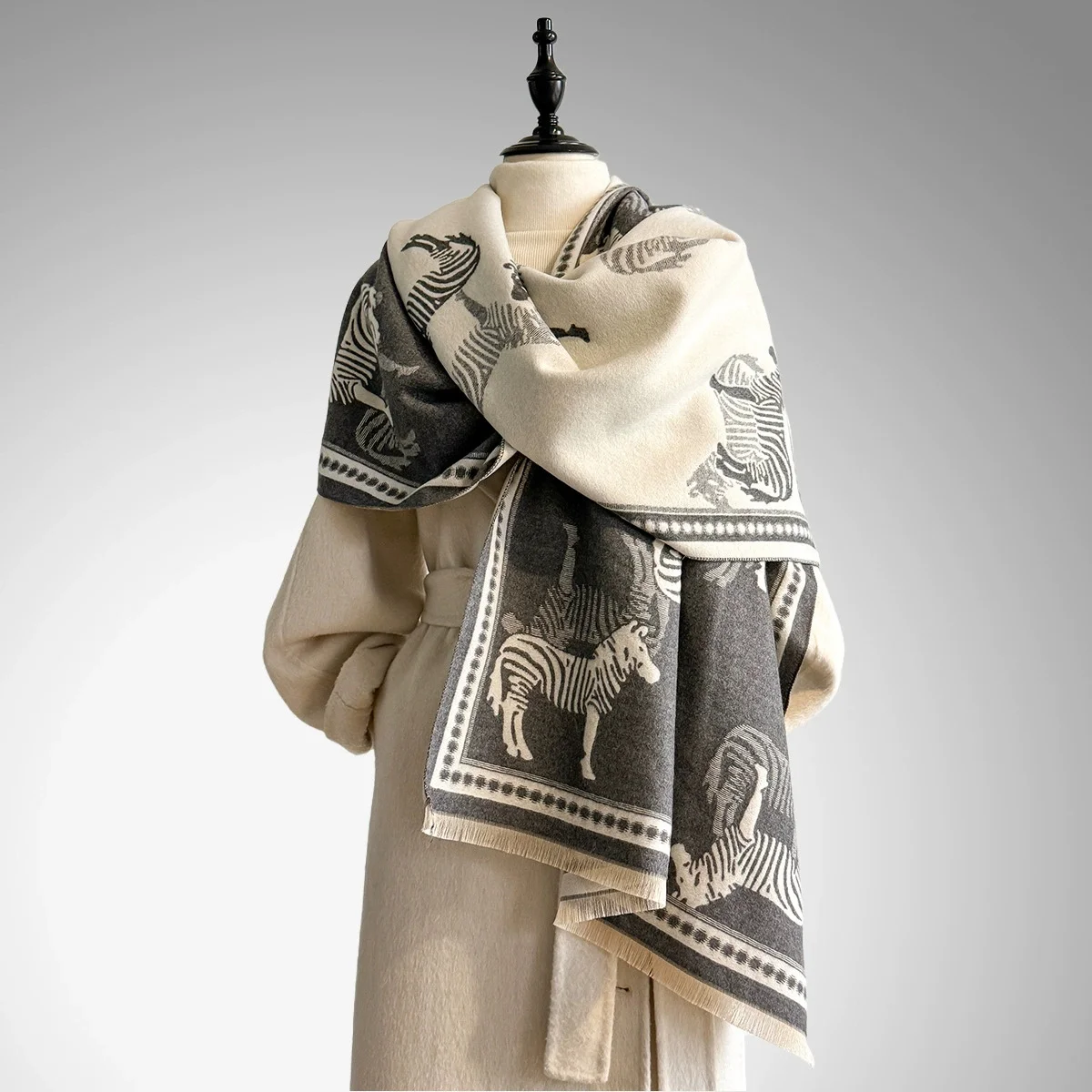 وشاح شتوي من الكشمير الصناعي للجنسين - تصميم دافئ وعصري مع ملابس في اتجاهين، فائق النعومة وعملي للأيام الباردة #2