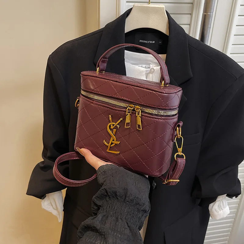 

2025 Women's Fashion Box Bag Stylish Small Square Handbag Versatile Shoulder & Crossbody Purse for Women Trendy Clutch Daily Use