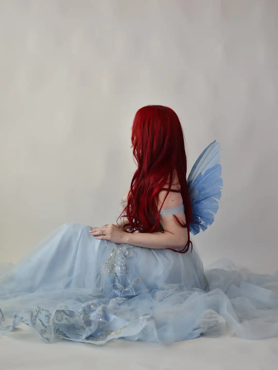 ชุดราตรีหรูหราแบบไร้สายลายดอกไม้สีเขียว-น้ำเงิน ยาวแบบแม็กซี่ สำหรับงานแต่งงาน งานเลี้ยง พรมแดง ฤดูร้อน รุ่นใหม่ปี 2026