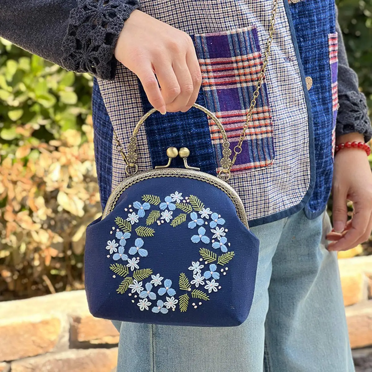 Unfinished Starter Embroidery Kit Handmade Handbag Clutch Crossbody Bag Flower Plant Pattern DIY Crafts Supplies Material Packag