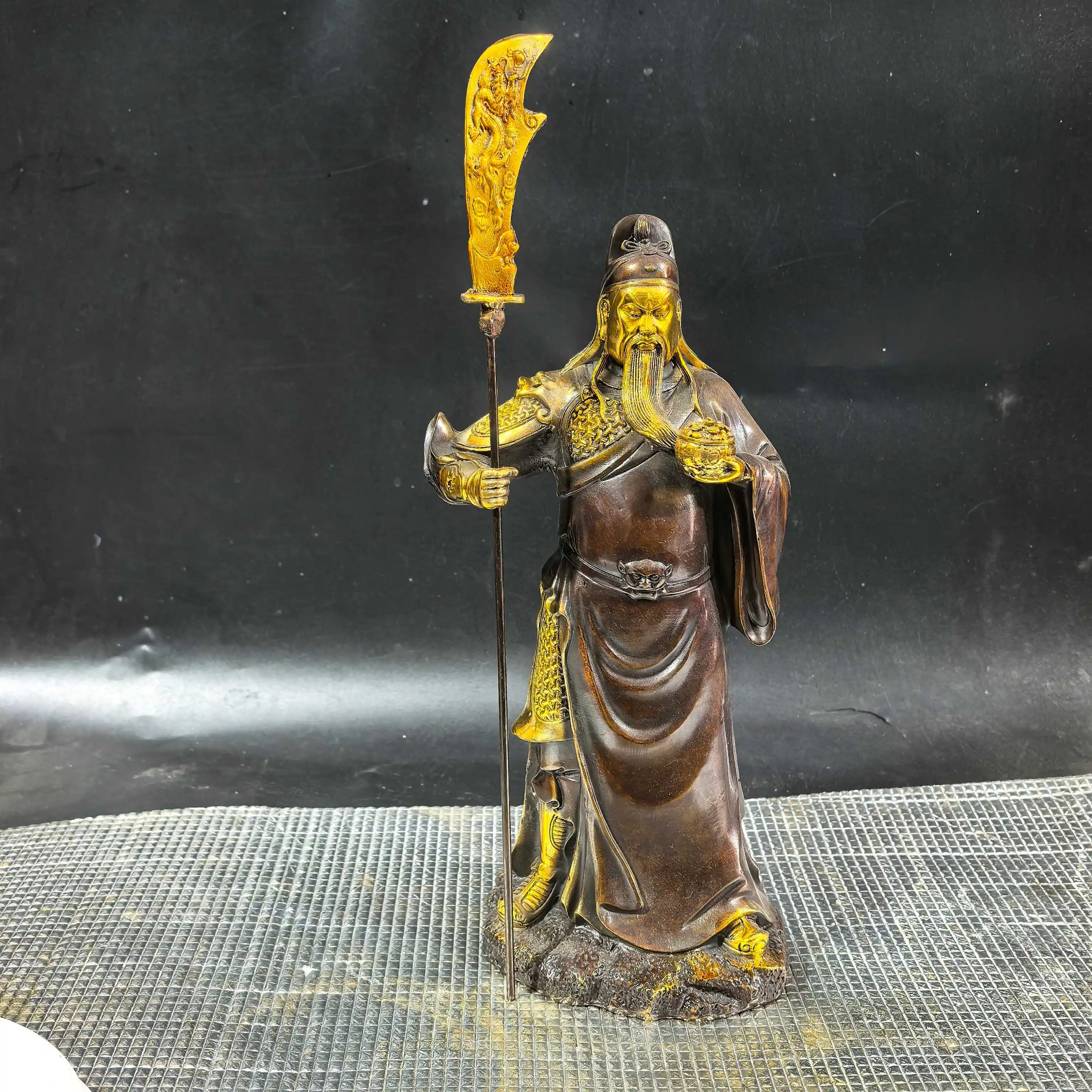 Pure copper statue of the God of Wealth, Guan Gong, dedicated to Guan Er Ye and Guan Yu