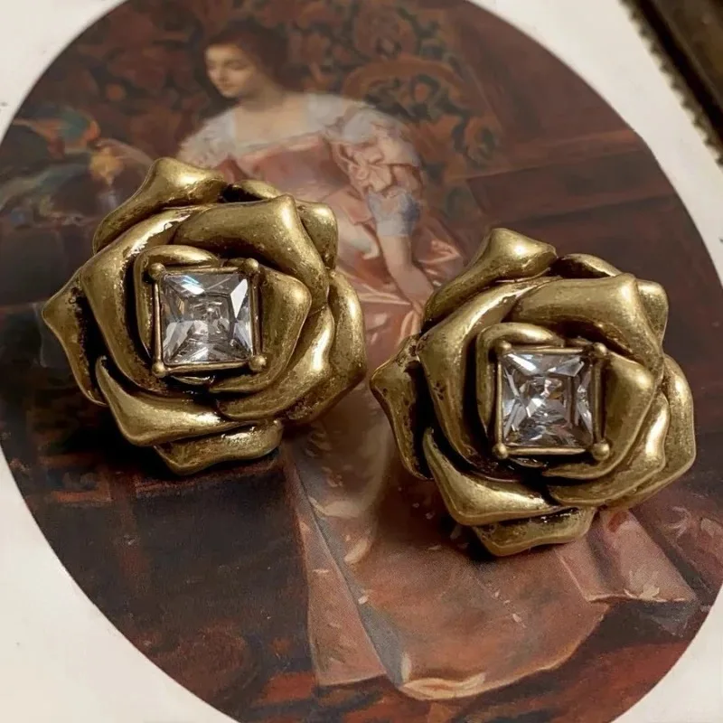 Trendy Jewelry Elegant Temperament Metal Flower Earrings For Women Female Gifts Delicate Design Ear Accessories Hot Selling
