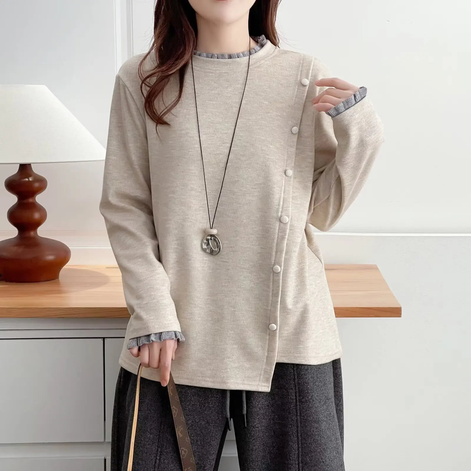 

XXXXL Fashion Plus Size Woman Clothing T-Shirt Autumn And Winter New Ruffled Collar Long Sleeve Tops With Warm Fleece Lining 833