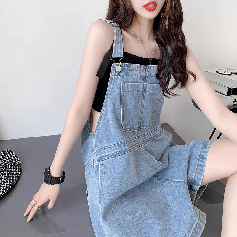 

Джинсовые комбинезоны с высокой талией для женщин: новинка весна-лето, омолаживающий эффект, маленькие размеры, свободные прямые леггинсы-шорты