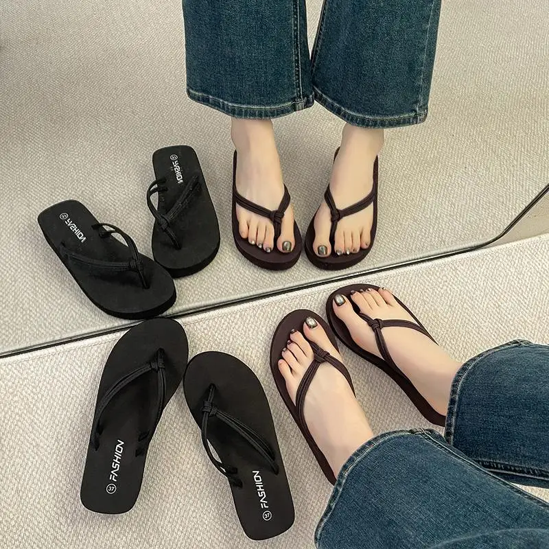 Damen Sexy Schwarze Riemen-Flip-Flops Sommer Leichte Zehensteg-EVA-Keilabsatz-Sandalen Damen Casual Weiche Sohle Strand-Sandalen – Detail 6