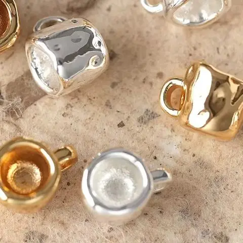 

2 шт. 8,3x11,9 мм, милая медная подвеска из настоящего золота, изящная маленькая кружка, кулон, аксессуар ручной работы «сделай сам»