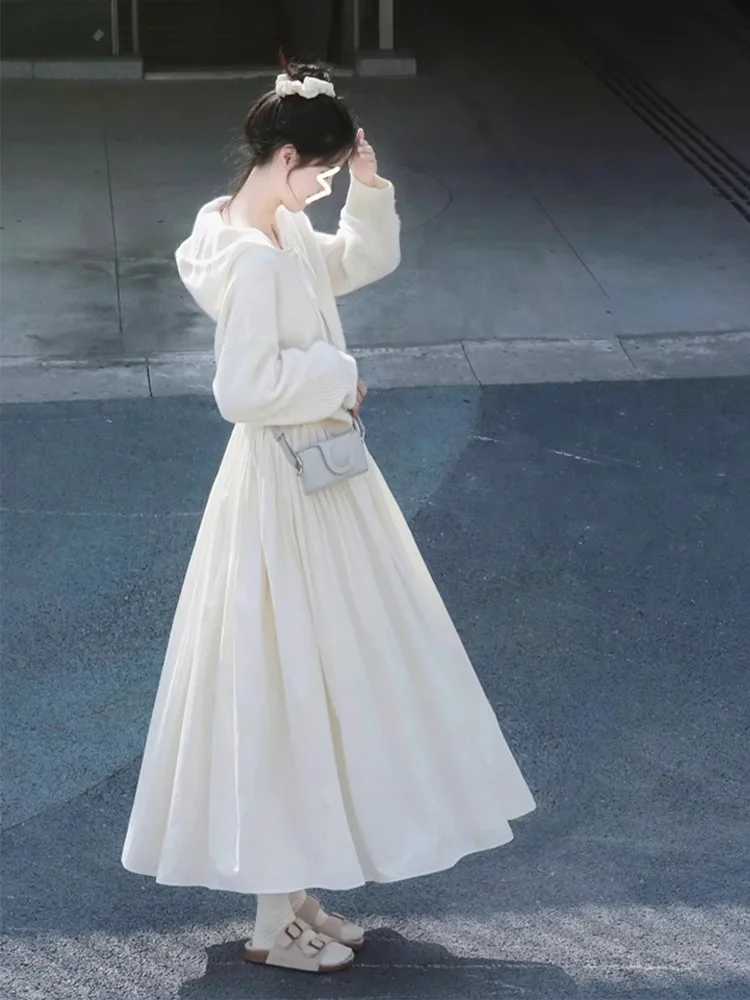 

plus Size Autumn Slimming Set Women's Small Figure Faion Casual Hoodie Top White Skirt Two Piece Set High Waist A-Line...