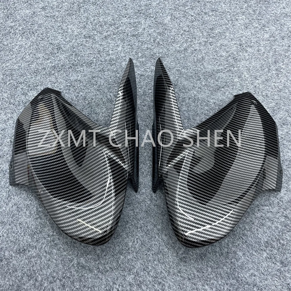 Carbon fiber coated fairing motorcycle fuel tank side plate guard plate applicable to Z900 2017 2018 2019 17 18 19