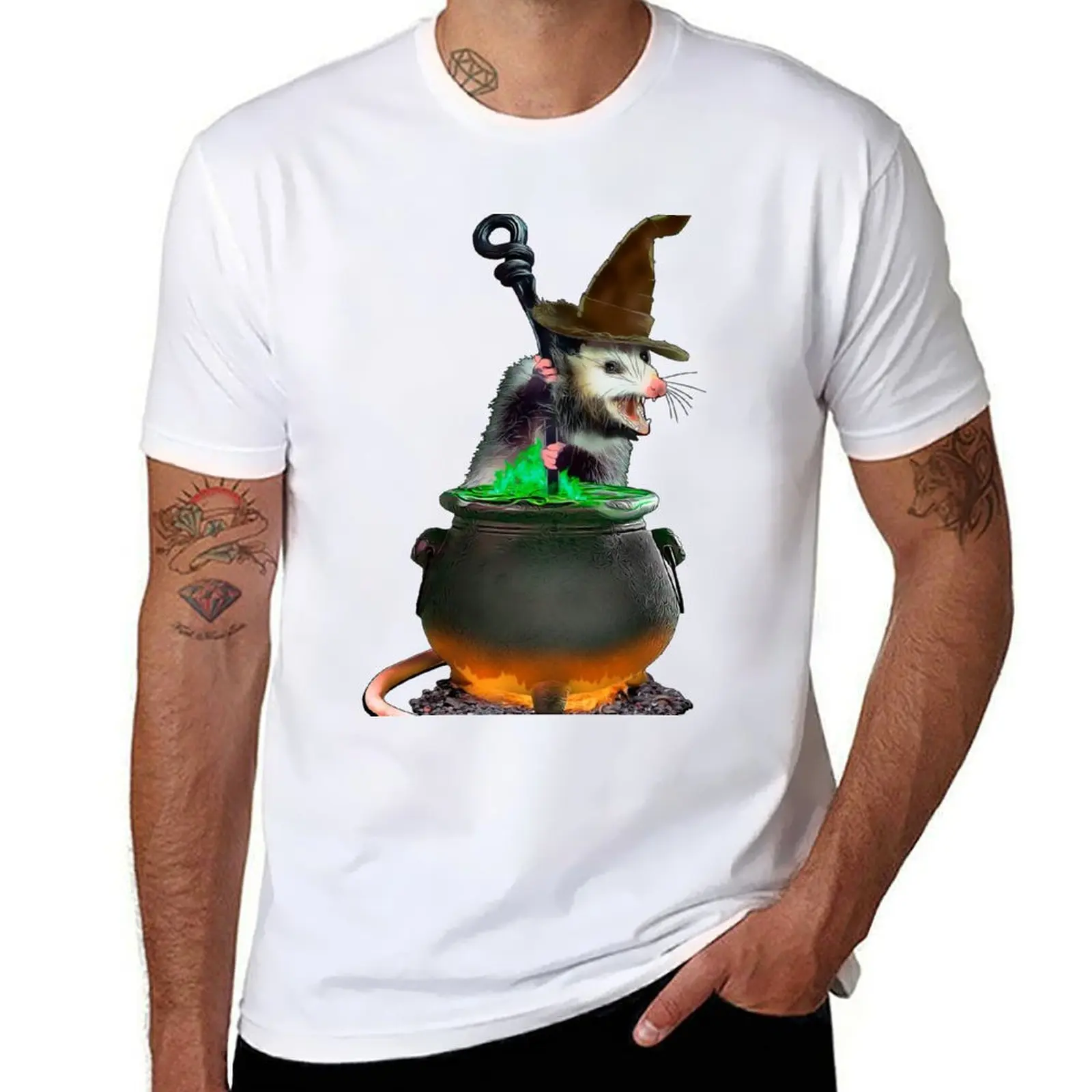 

Halloween Possum T-Shirt mens graphic t shirts t shirt man luxury T-Shirt