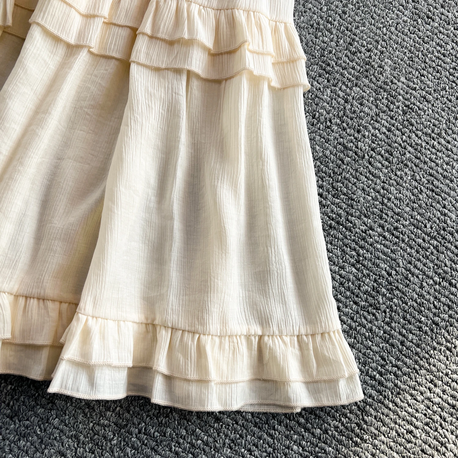 Francês vintage babados v frente de volta vestido longo verão senhora elegante grande balanço manga curta vestido sólido princesa bolo camada vestido