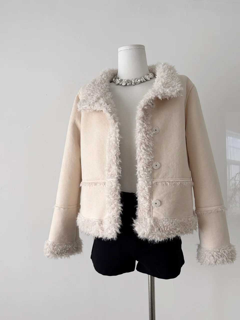 

Winter Thiened Long Sve Fur ort Coat Women's High-End Feeling Coat Flap Collar Polyester Fiber Ladies Outerwear