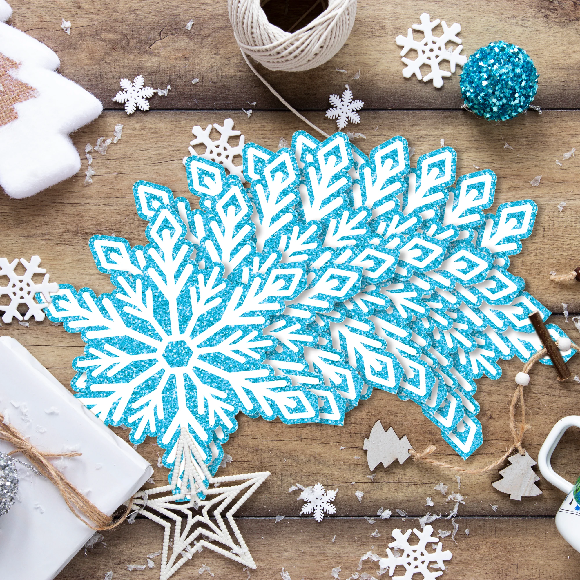 20/40/60 stücke Winter Schneeflocken Geformte Servietten für Abendessen Dekoration Abendessen Papier Taschentücher Für Weihnachten Party Decor liefert – Detail 4