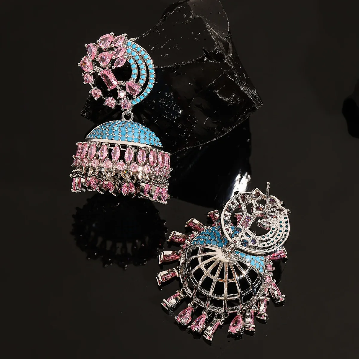 Wind Chime Earrings Niche Design Light Luxury Fashion Studs Elegant Daily Wear Atmospheric Women Jewelry Accessories Party Gift