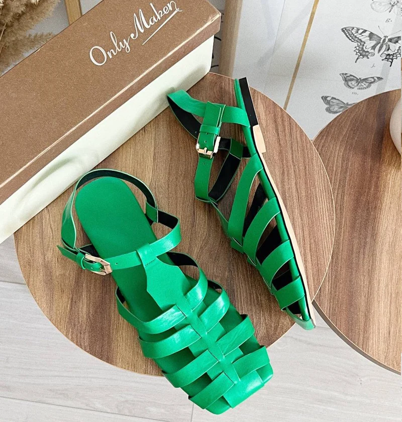 Onlymaker Brand Women Flat Sandals Casual Soft Roman Female Big Size Fashion Handmade Summer Sandals