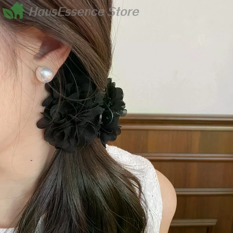※Fashion Fabric Rose Hair Claw Women Graceful Ponytail Clip Sweet Flowers Hair Clips Crab Claw Headdress Hair Accessories