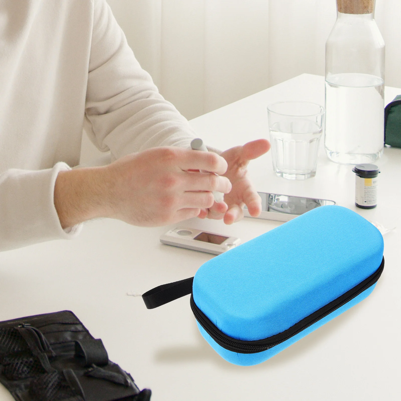 

EVA Insulin Cooler Box Portable Ice Bag Blue Travel Case Medicine Pouch Diabetic Supplies Storage Bags Health Accessories