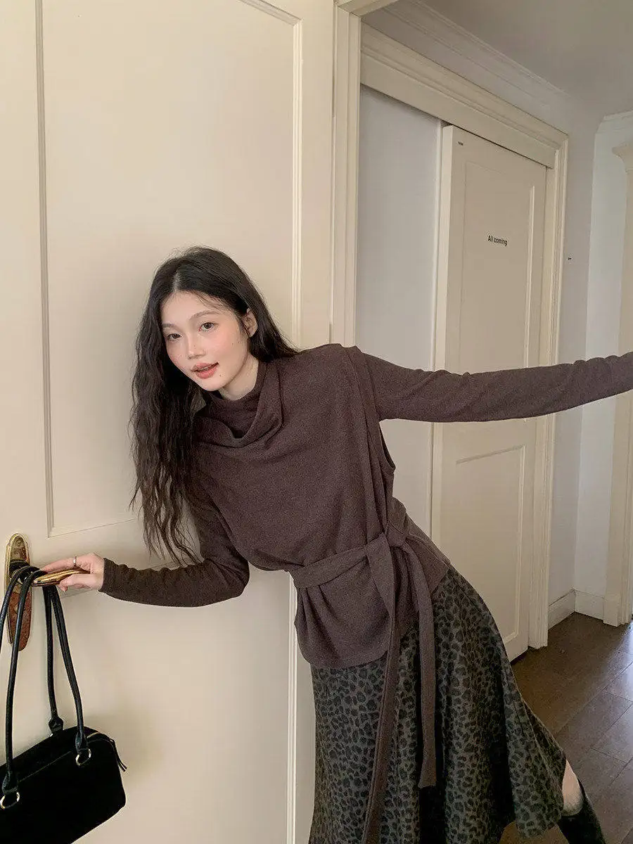 

Linyunyun Coffee Color Floing f High Collar Vest Base irt Two Piece Set Knitted Soft Casual Loose Fit Women's Top