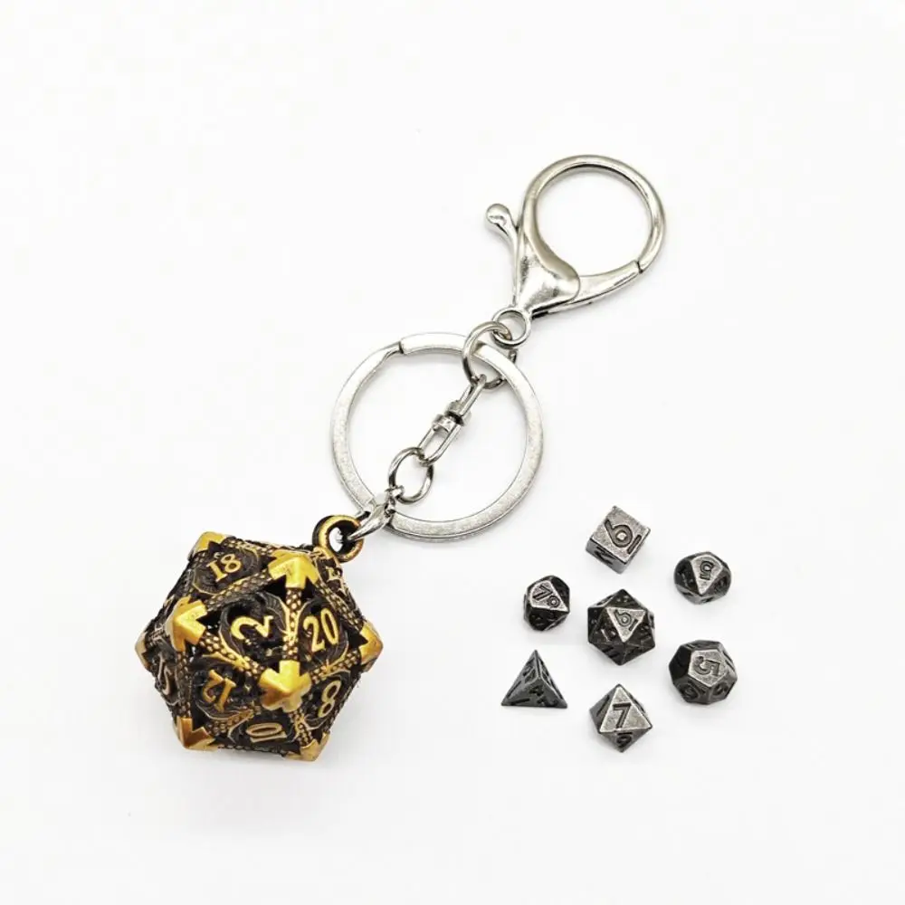 1 ensemble de porte-clés de dés en métal creux à 20 faces, DND TRPG, Mini porte-clés de dés en métal creux, dés polyédriques exquis, jeu RPG