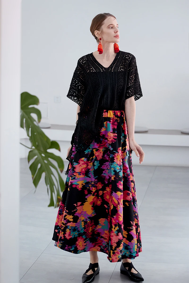 

Летняя юбка-макси с цветочным принтом, винтажная, с А-силуэтом, средней посадкой, простым дизайном, свободным подолом, эффектом стройности...