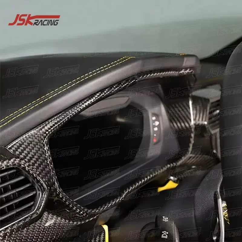 CARBON FIBER CLASSIC CLOCK SURROUND for 2018-2022 LAMBO URUS