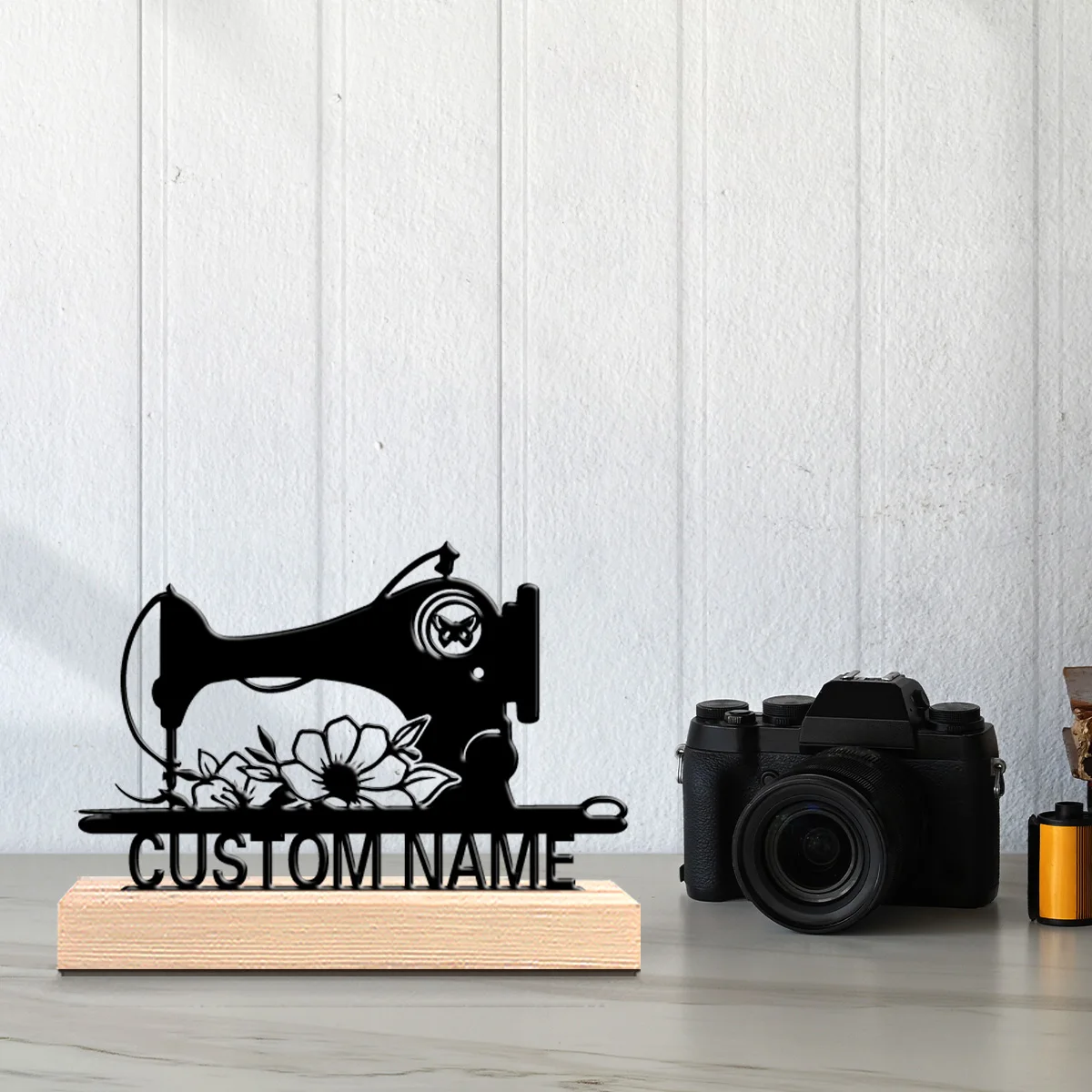 1pc Simple sewing machine Customizable Name  Iron Ornament Handicraft With Wood Base Metal Ornament Study Desktop Decoration