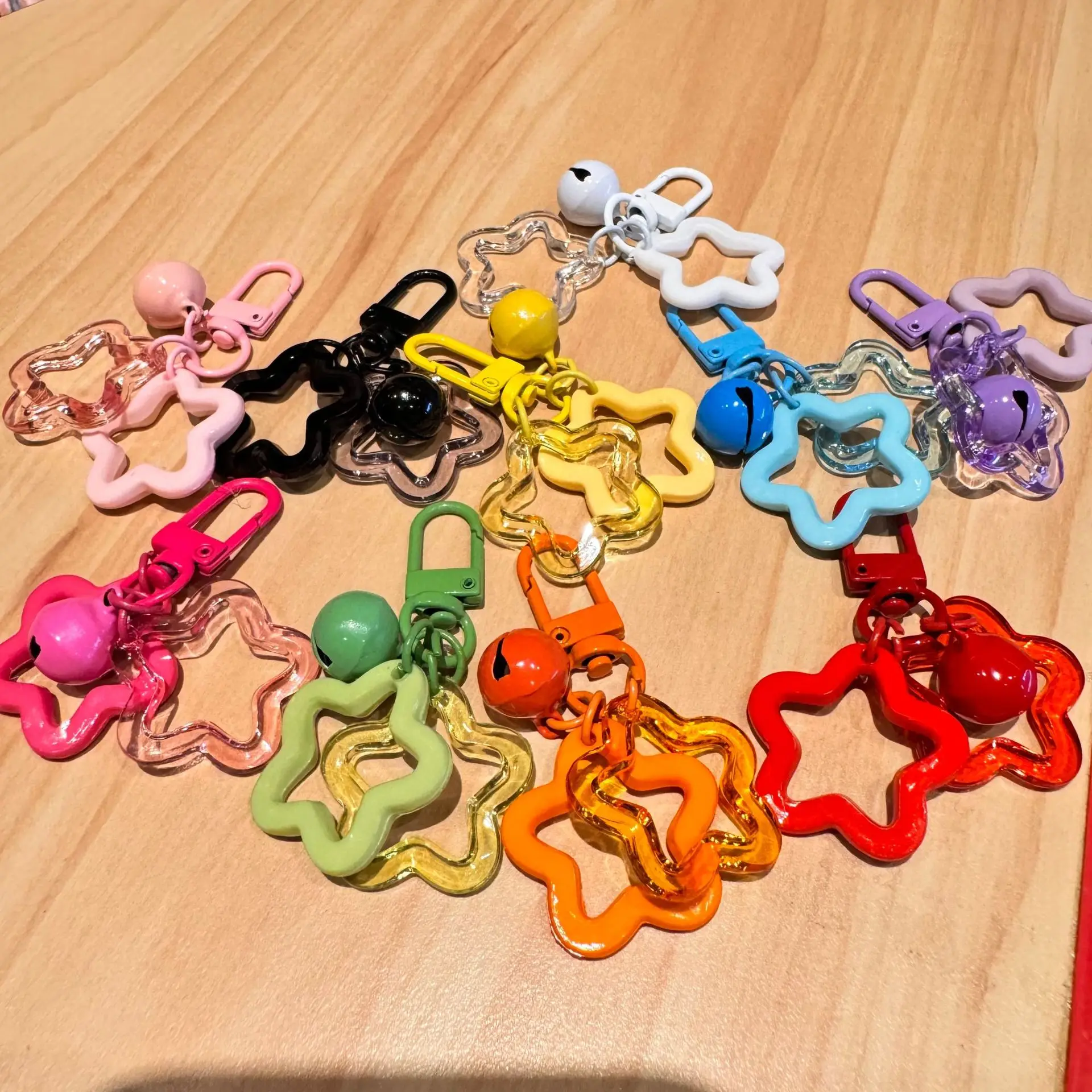 1Pc Flower Pendant Keychains for Women Bag Charm Key Chain Car Key Ring Pendant for Purse Handbag Bag Keychain