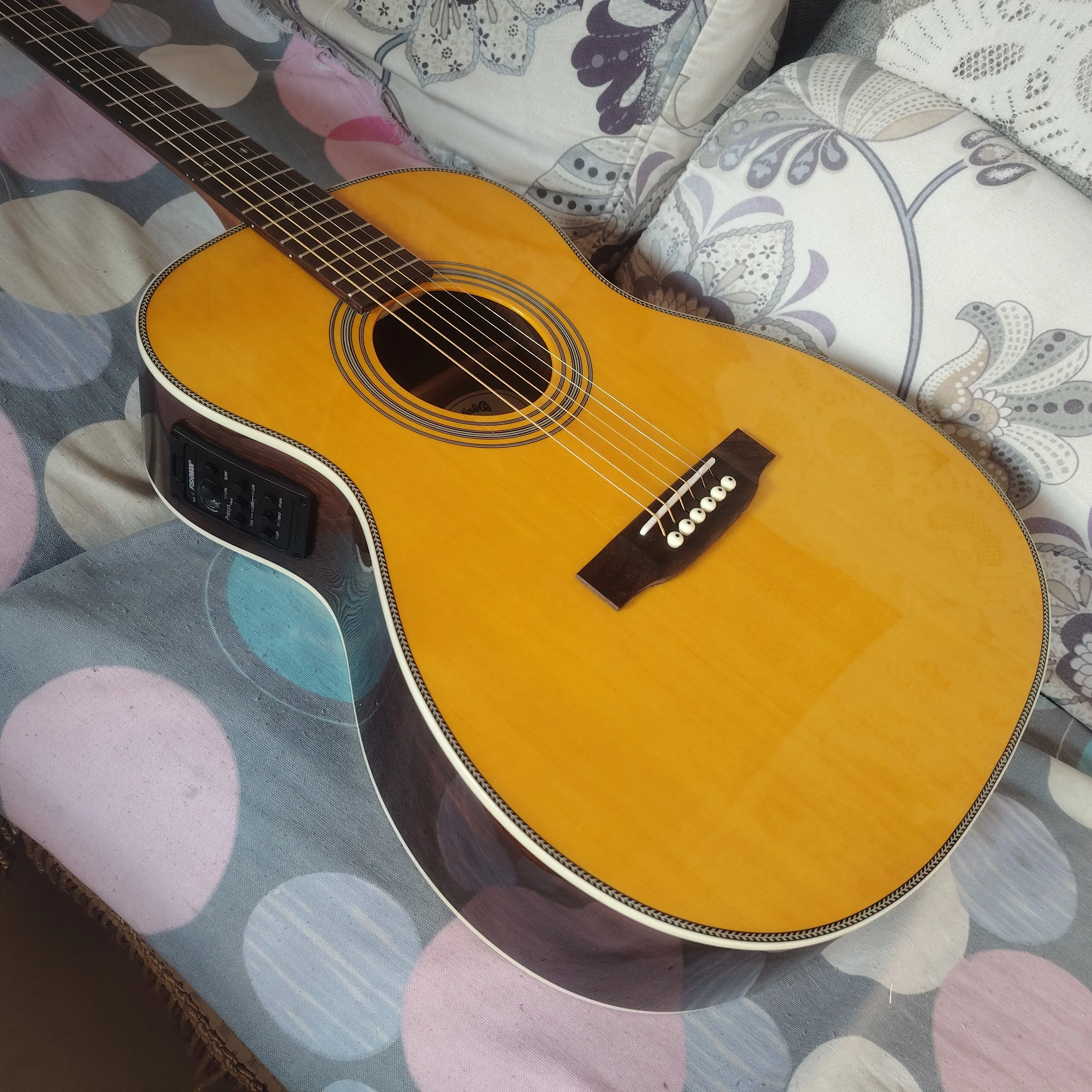 

HOT! OM28 with 301EQ/Folk Guitar/Solid Spruce Top/Redwood Fingerboard/20 Sound Columns/