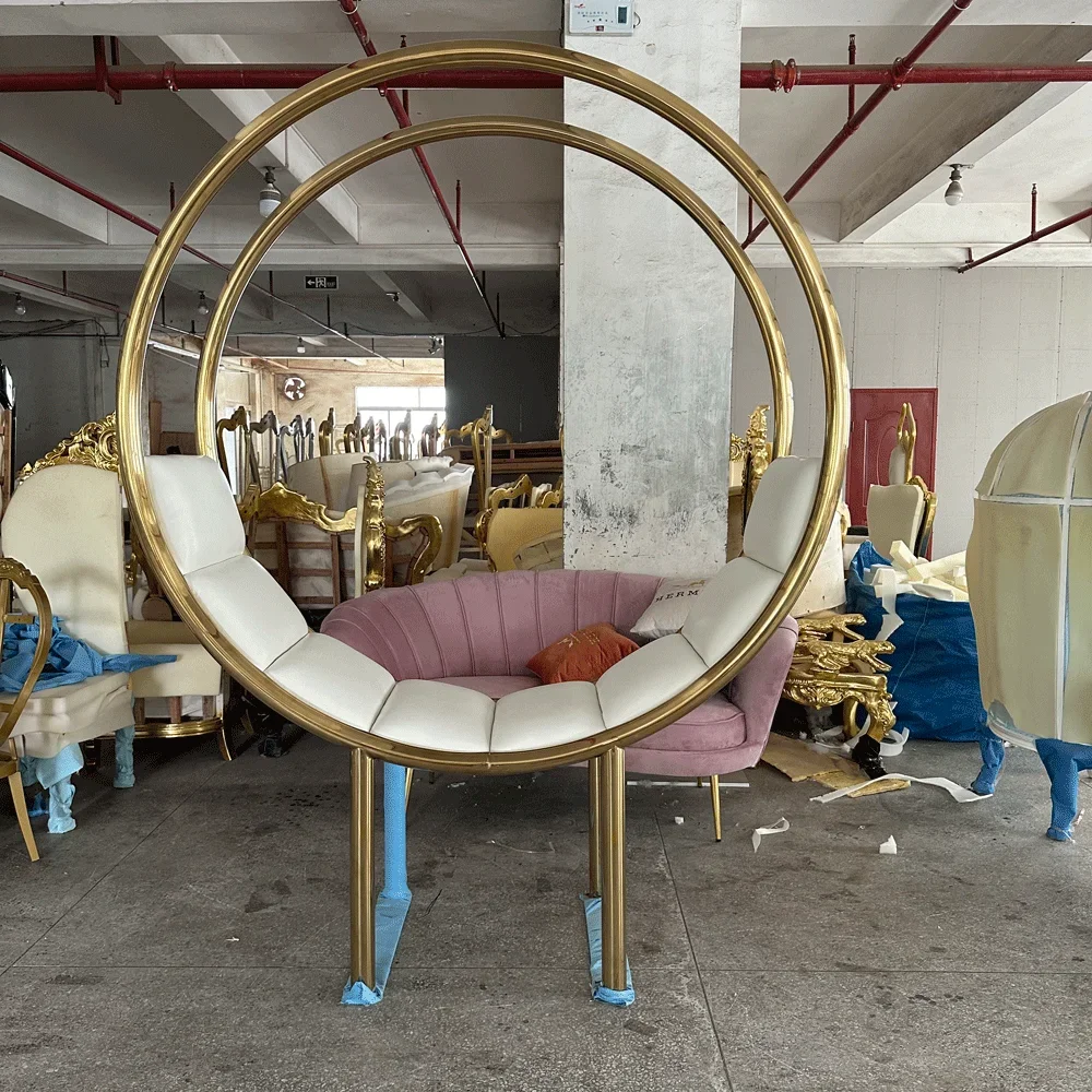 

Luxury Wedding Furniture Gold Love Double Seat Sofa Chair Stainless steel Moon Circle Leather Cushion Sofa For Event