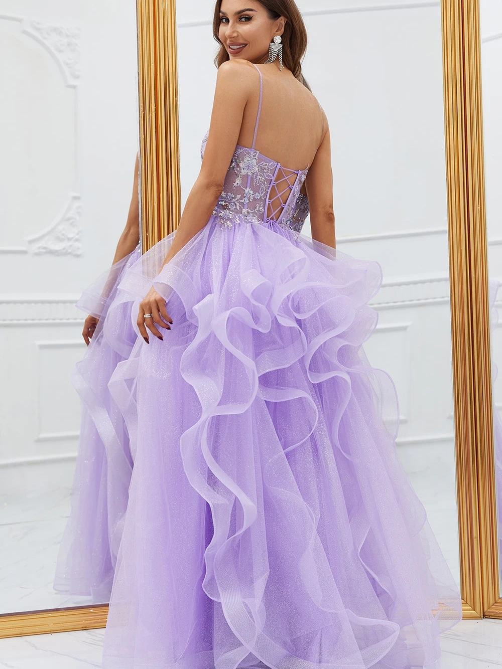 Vestido de coquetel sem costas sexy, cintas de espaguete, lantejoulas brilhantes, vestido de noite, roxo roxo, babados, vestido de formatura para ocasiões formais