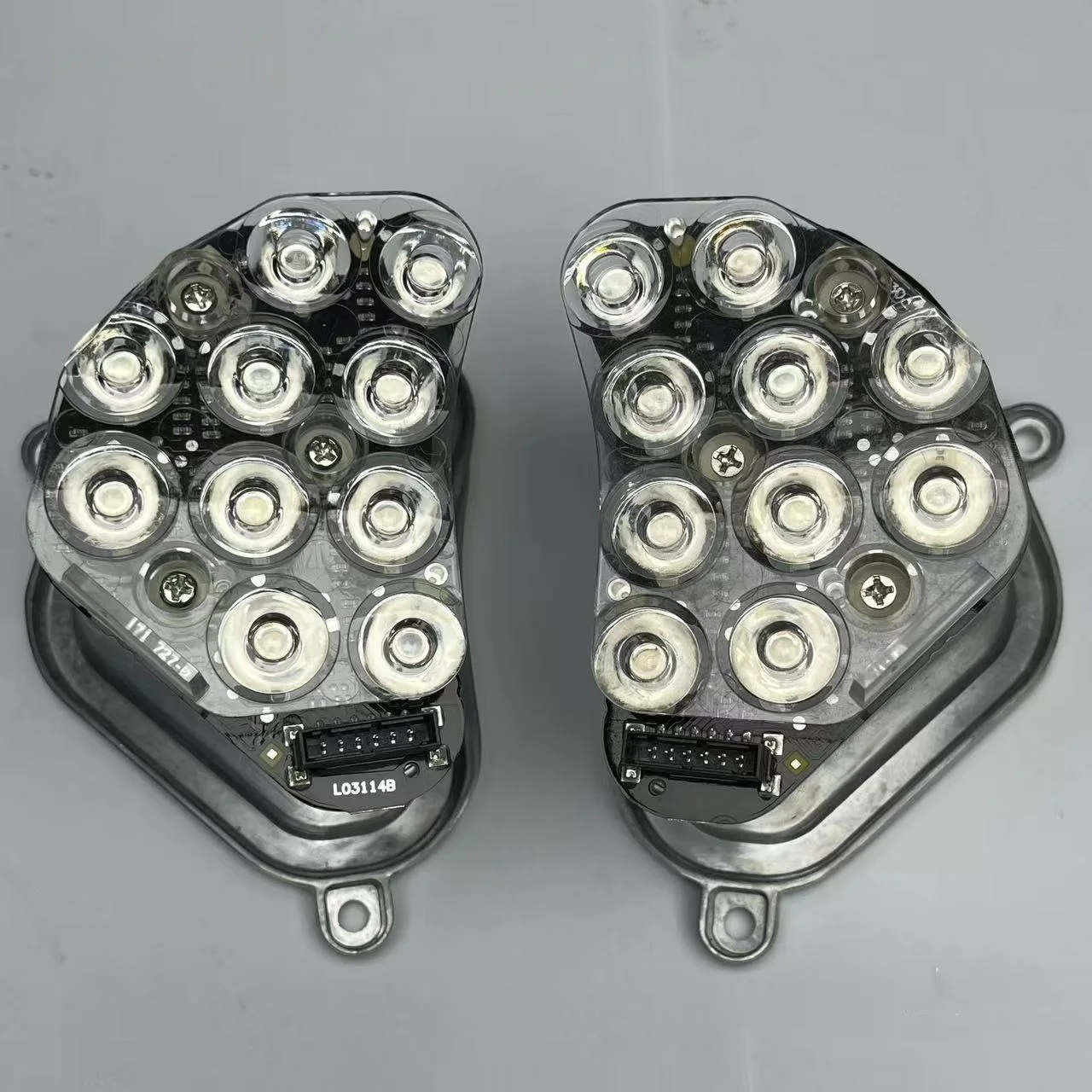 

Модуль светодиодной мигалки 63117271901 Для BMW 5 серии F10 F11 F18 518d 520d/i 525d 530d 550d 2009-2013