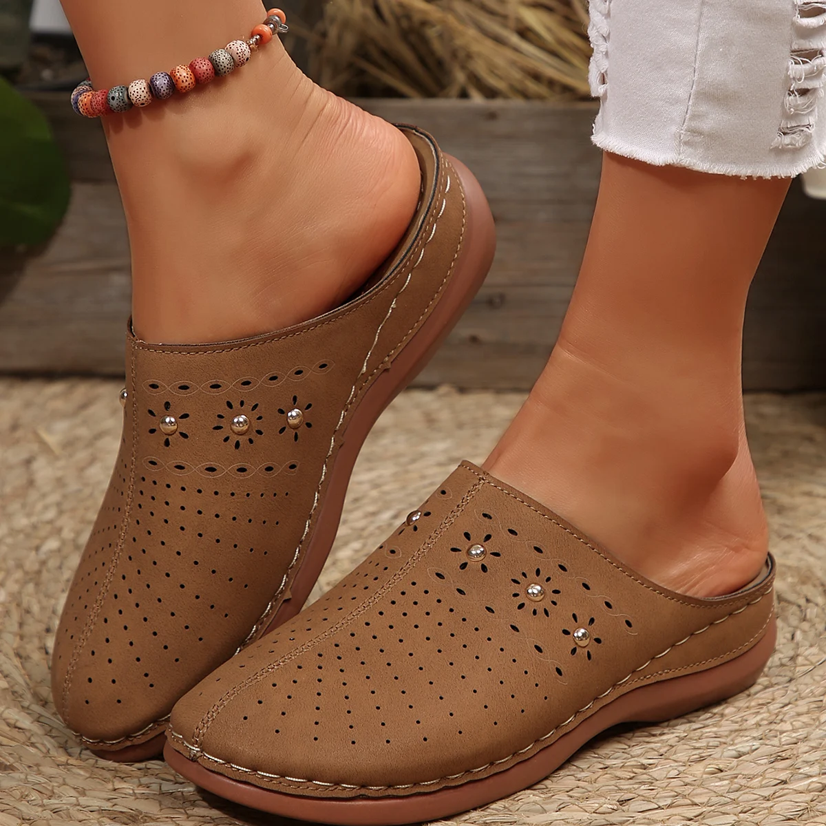 

Lightweight Wedge Heel Mules Slippers Women Summer Hollow Out Slides Shoes Woman Plus Size Thick Sole Outdoor Sandals Female