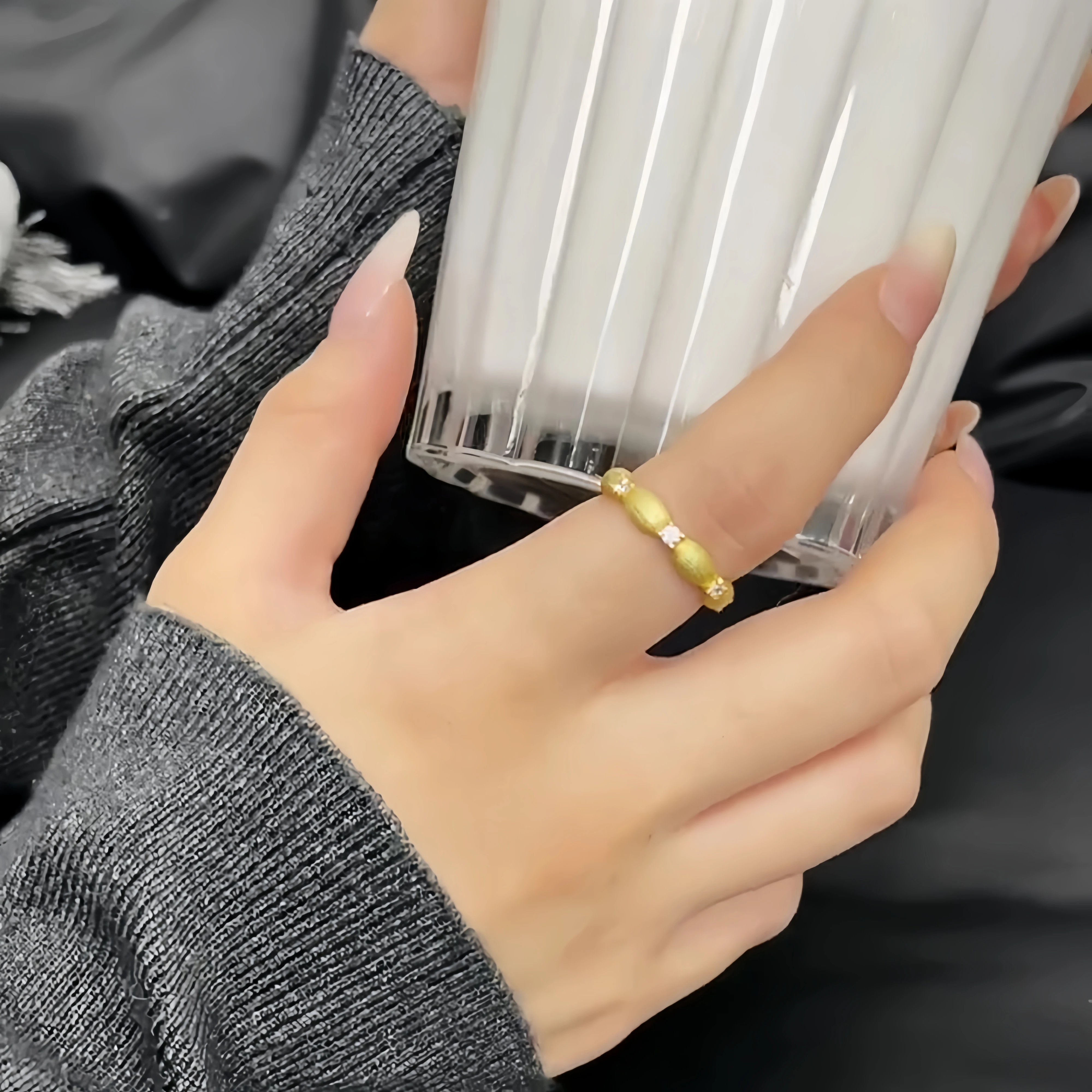 Mushan العلامة التجارية الفاخرة خاتم مطلي بالذهب مع سلك Drawi للنساء 925 فضة الزركون خواتم غرامة مجوهرات